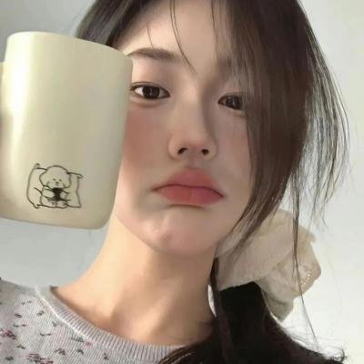 暴雨寒梅